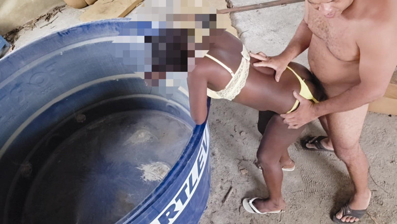 LeoOgro: Solo en el culo de la mujer negra