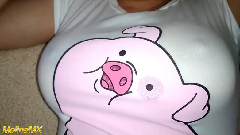 Melinamx: I Find My Stepsister in Her Pajamas and I Fuck...