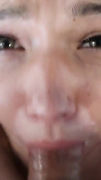 Mia Kay Bikini Blowjobs