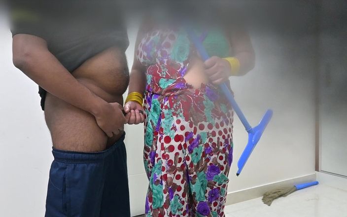 savithabhabhi: Покоївку Гему відтрахав орендодавець