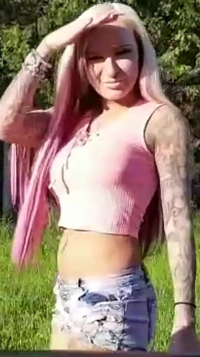 Casting66: Mila Na zewnątrz