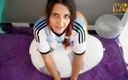 WildLooner: Cewek argentina lagi asik ngentot pakai balon seks