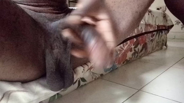 Londiq boys: 10inc enorme zwarte lul op webcam masturbeert en cummimg meerdere...