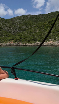 Pies En El Barco