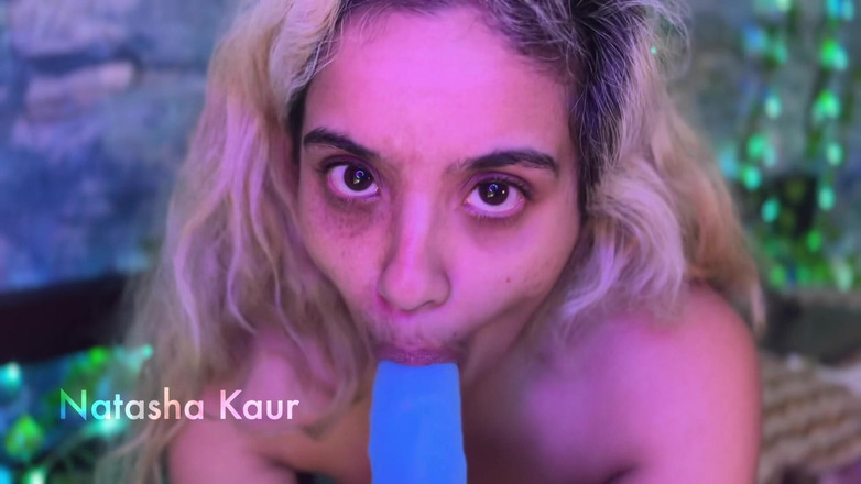 Natasha Kaur: Навчання мінету: частина перша