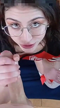 Prosím, nastříkej na moje rovnátka sprostě mluvící teen kouření