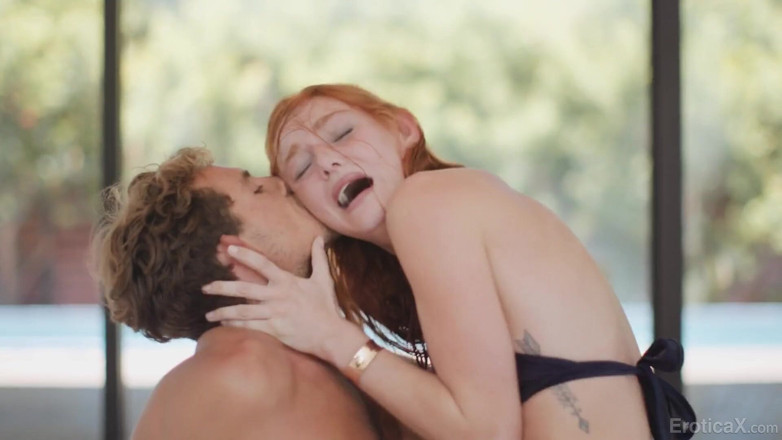 Erotica X: EroticaX - Bf spontaniczne ruchanie rudowłosa Lacy Lennon