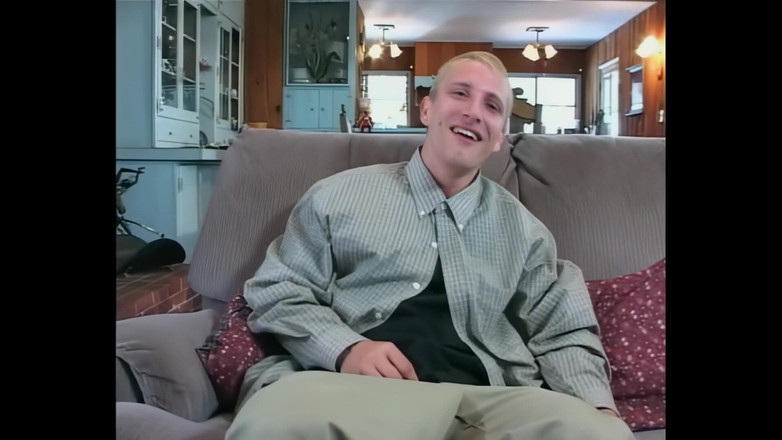 American beauty xxx: Busty MILF Wants It in the Ass