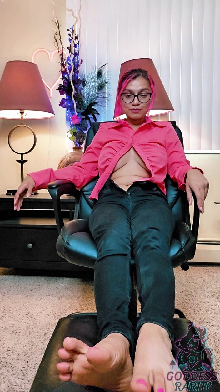 Goddess Rarity: 女神ラリティがオフィスで上司を寝取る