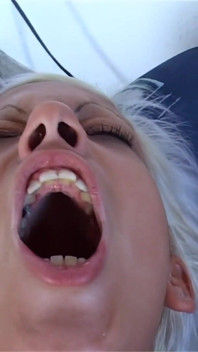 Young Blonde Looking for Orgasm