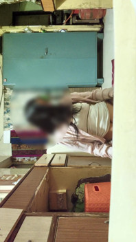 私はデシの彼女を家に呼び、彼女の膣を膨らませました。