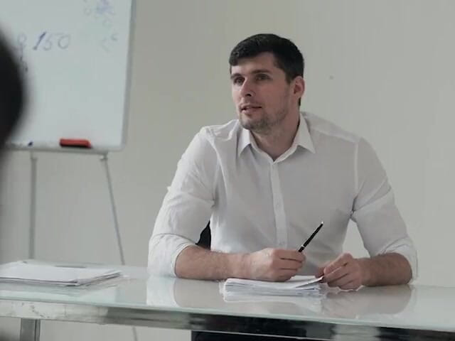 Russian Institute: Anální lekce v noci