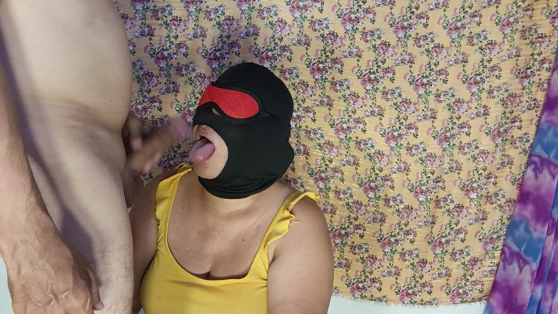 Bondage homemade mature: Blowjob Masker