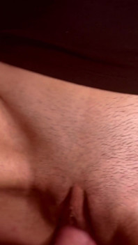 Ejaculează pe pizda cărnoasă a unei mame sexy latino, niciodată suficient