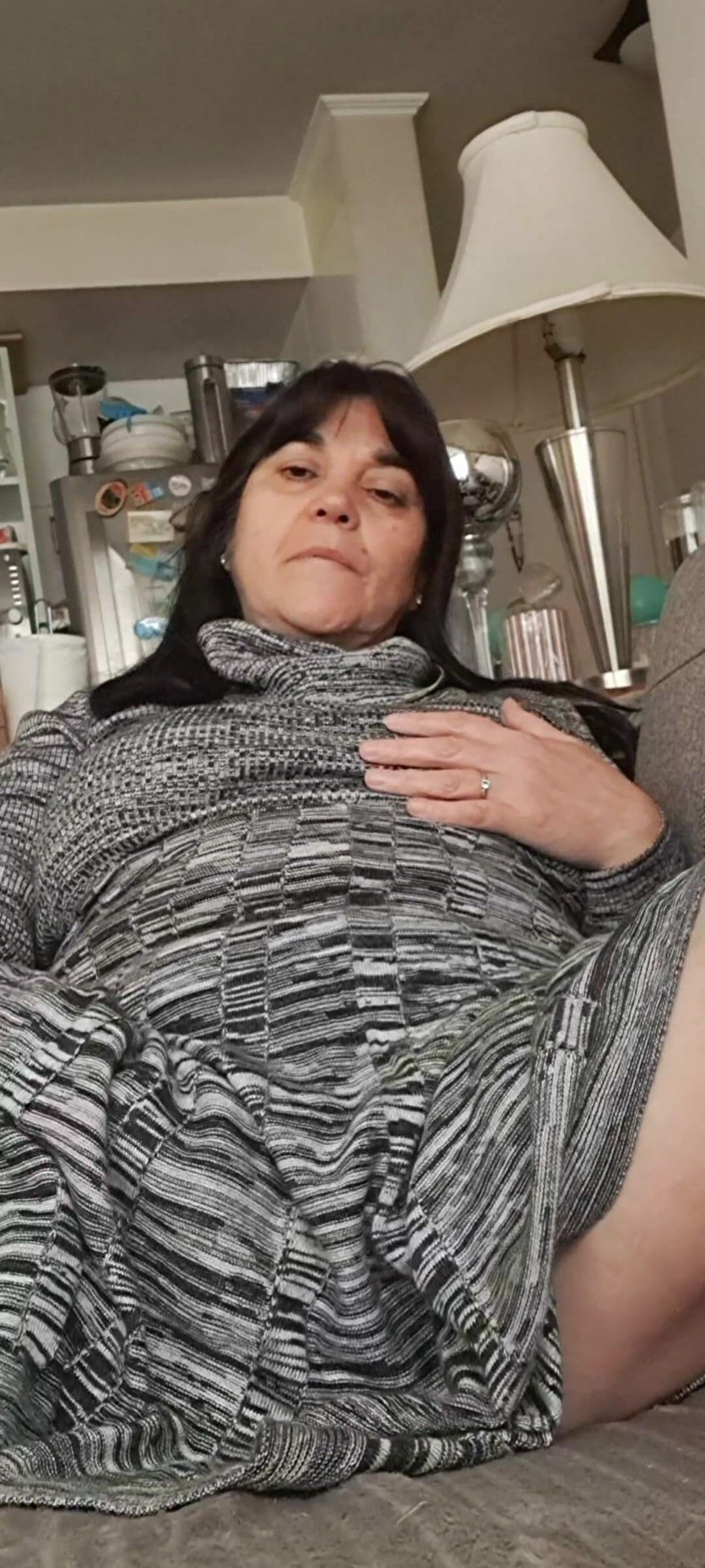 Mommy big hairy pussy: Melihat Di bawah Pakaian, Pepek Berbulu Basah