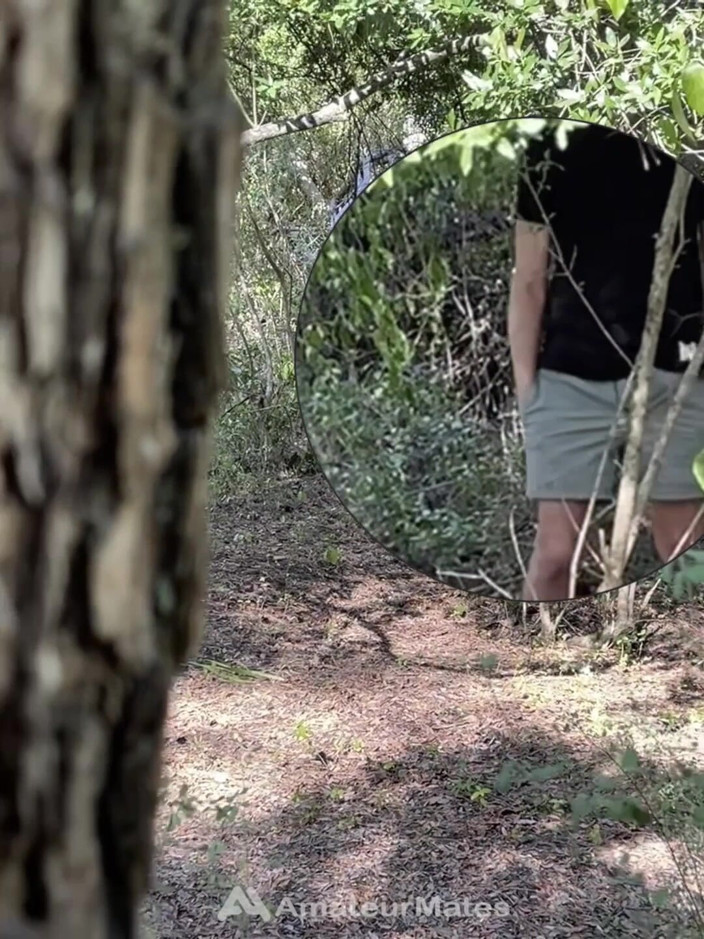 AmateurMates: shaukiya larke ne jangal men hilaate hue pakra