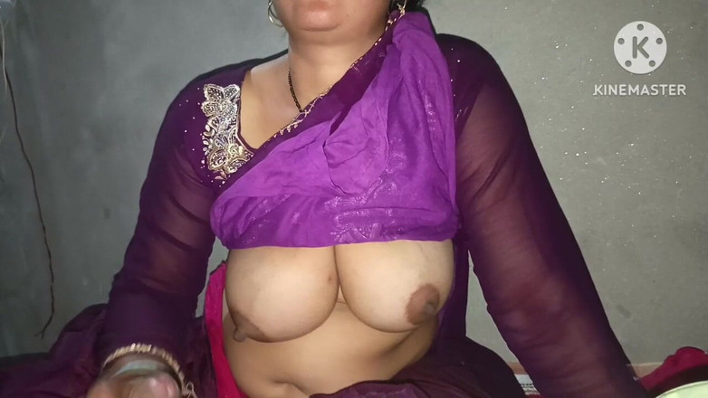Savita5343: Bhabhi desi memberikan blowjob terbaik dan mendalam dan memancut ke...