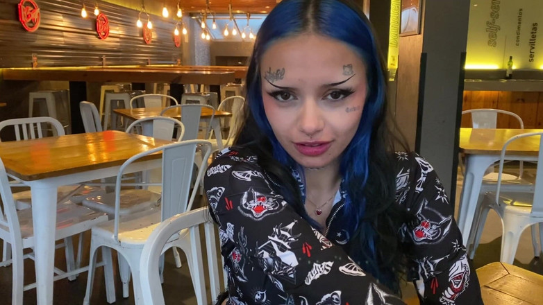ShortsXXX: 섹스해달라고 애원하는 달콤한 소녀
