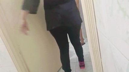 BBW LATINA: Üvey annemin en iyi arkadaşı! Kıçımı sikebilirsiniz, ama sessizce yap...