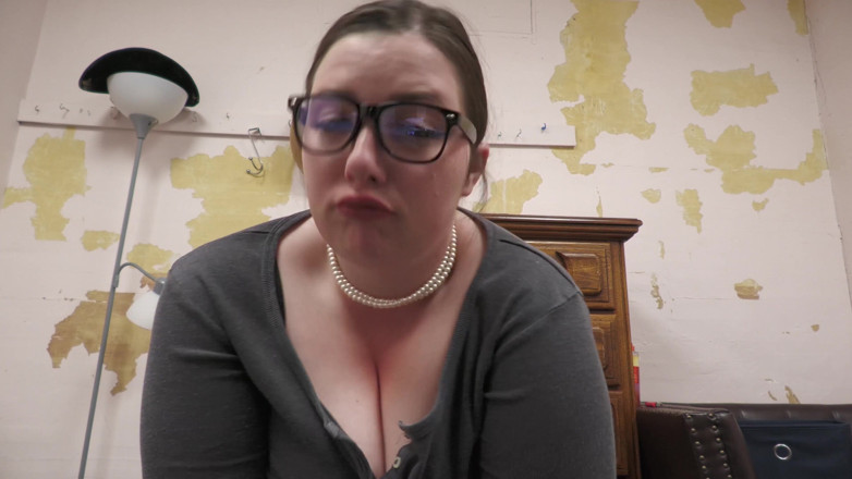 Ashleylynn1323: Teen BBW Financial Advisor Seduction