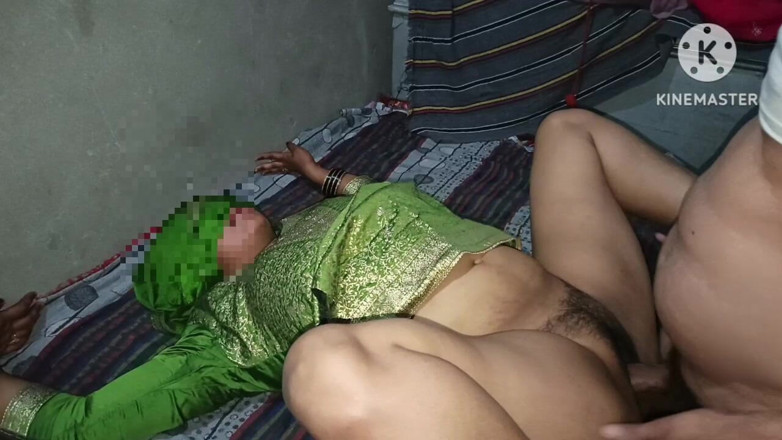 Savita5343: Desi Bhabhi i grön kostym Salwar knullad hårt av Devar