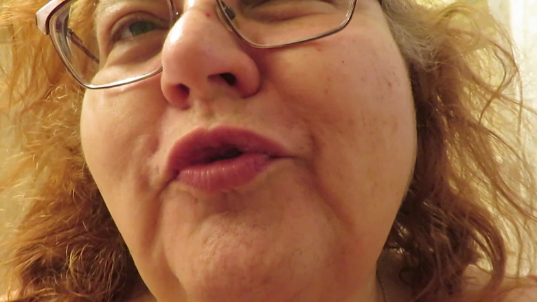 BBW nurse Vicki adventures with friends: Ti possò con la mia schiava della mia lingua