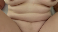 Erin and Andy: 我把我的继妹误以为陌生人，然后玩弄她的乳头，然后被erin luvin射在她的屁股上