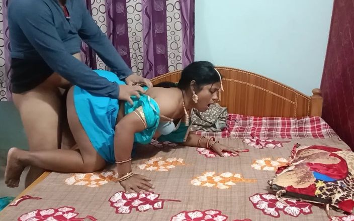 Pop mini: Indická Desi Bhabhi Skutečný domácí žhavý sex v hindštině