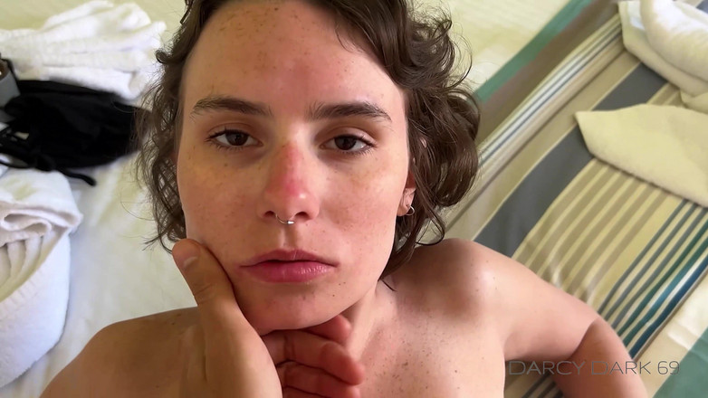 Darcy Dark: Hotel, kde můžete vždy šukat