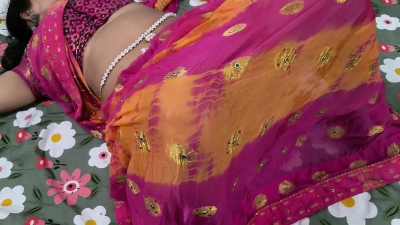 Happyhome: Krásná desi sousedka Bhabhi šukání zadku a výstřik na obličej