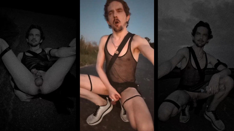 kinkygaynudist: Geheimnisse Der Nacht: Am Frühen Morgen Auf Den Feldwegen Wichsen (gladiator...
