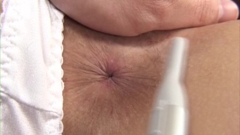 JapaneseAmateur: Dos milfs asiáticas cachondas extendidas para afeitado