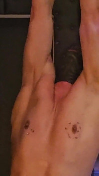 Paní Luciana Kouření ponížení bondage visící CBT cigareta přestávka pro paní Luciana