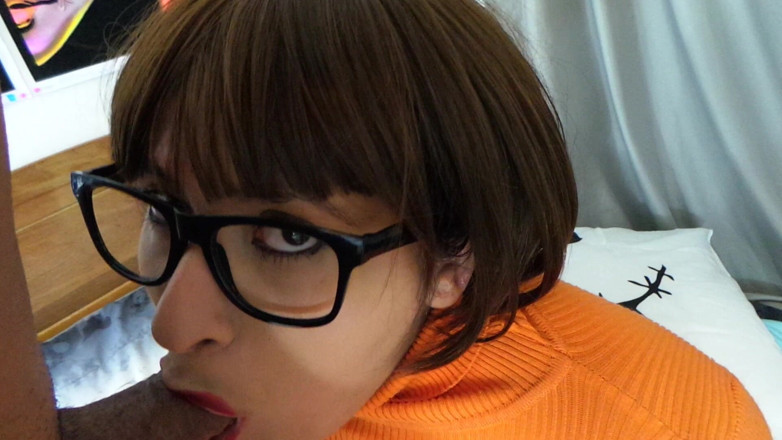 VickyVixen: Velma cosplay mamada