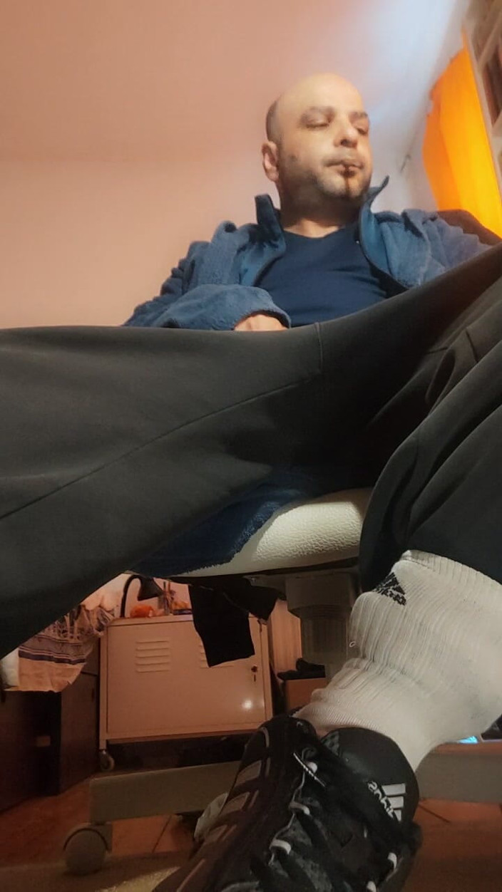 SmokedAlloy2: Éjaculation et pipi