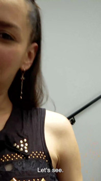 Yessica koupila moje ticho s hlasitým šukáním do krku