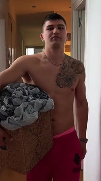 Pablo Pixx Fucks Muscle Hunk Tom Storm in the Laundry Room