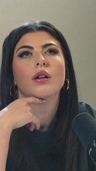 Là một dominatrix chuyên nghiệp không phải là những gì Gal Ritchie mong đợi! | Podcast thời gian dành cho người lớn