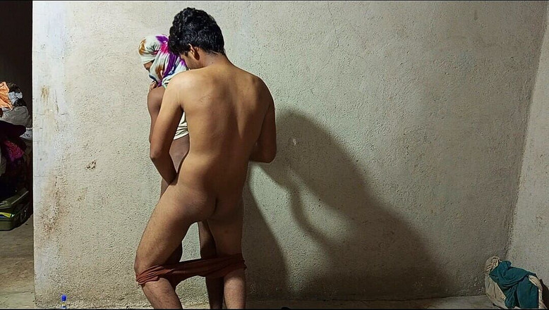 Indian Hijraji: Мені було дуже весело трахати транссексуала сьогодні вранці, ln hindi