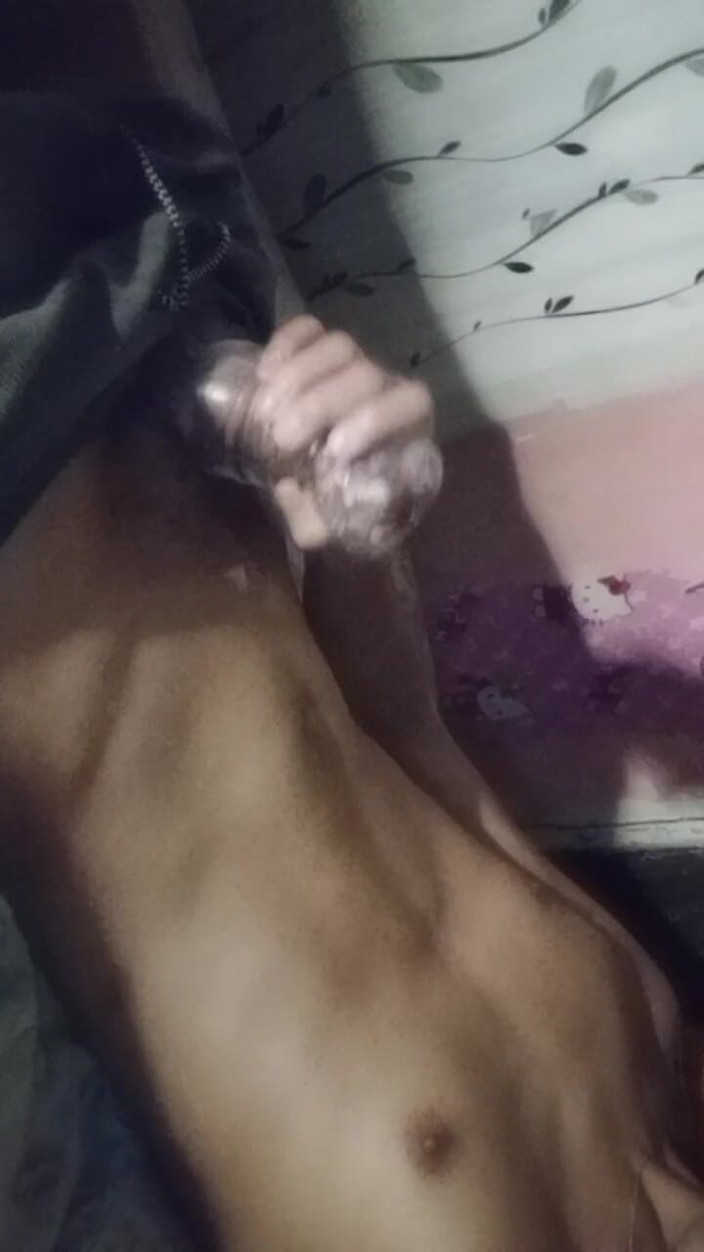 Sunflower Baby 69: Hraní se sexuální hračkou