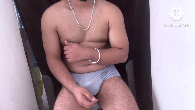 Desi__Panda: Amiga heterosexual primera vez con gran culo follado y polla