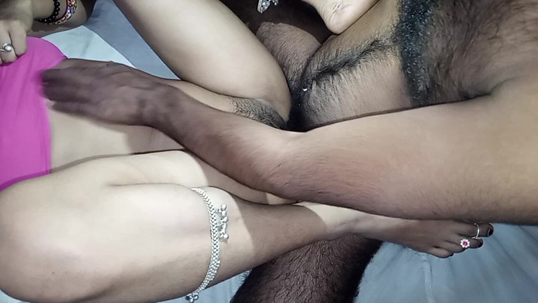 Sital: Bini desi mengambil gaya doggy mendalam dan keras daripada video...