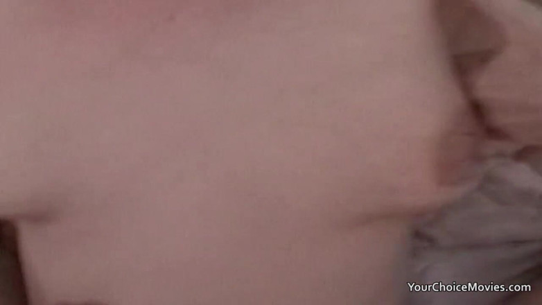 Your Choice Movies: Reife lactates, während sie einen blowjob gibt