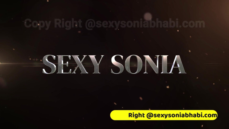 Sexwithsonia: Sonia의 남친이 소니아를 노예로 만들고 그녀를 존나게 따먹어