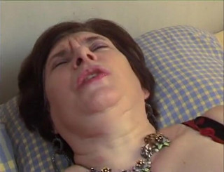 Hard Lesbians: Huge mature gets off with her friend