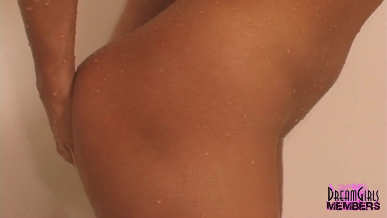 Dream Girls: Her big tits jiggle when she shaves her pussy