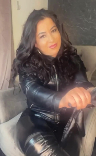 LadyAyse5: Check my New Handschuhe