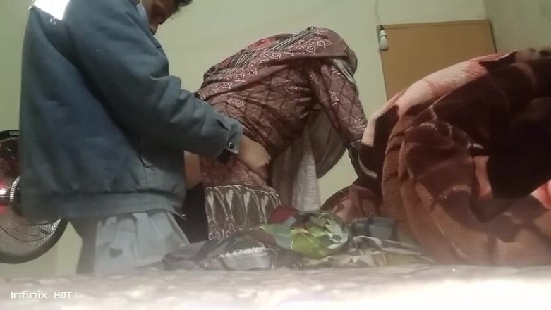 SHAKRATASNEEM: Dasi Sobia Rani – Video Seksi Berkongkek di rumah