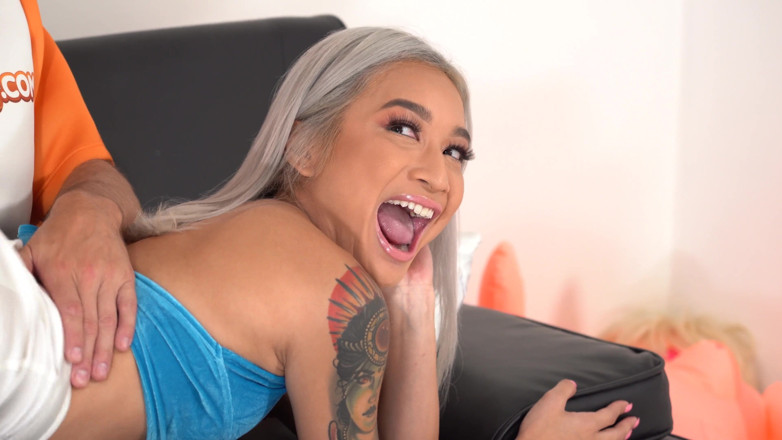 PornDudeCasting: Avery Đen