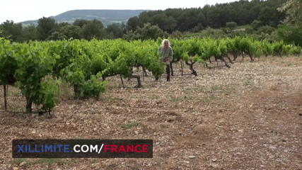 Made In France: Секс на улице на виноградниках